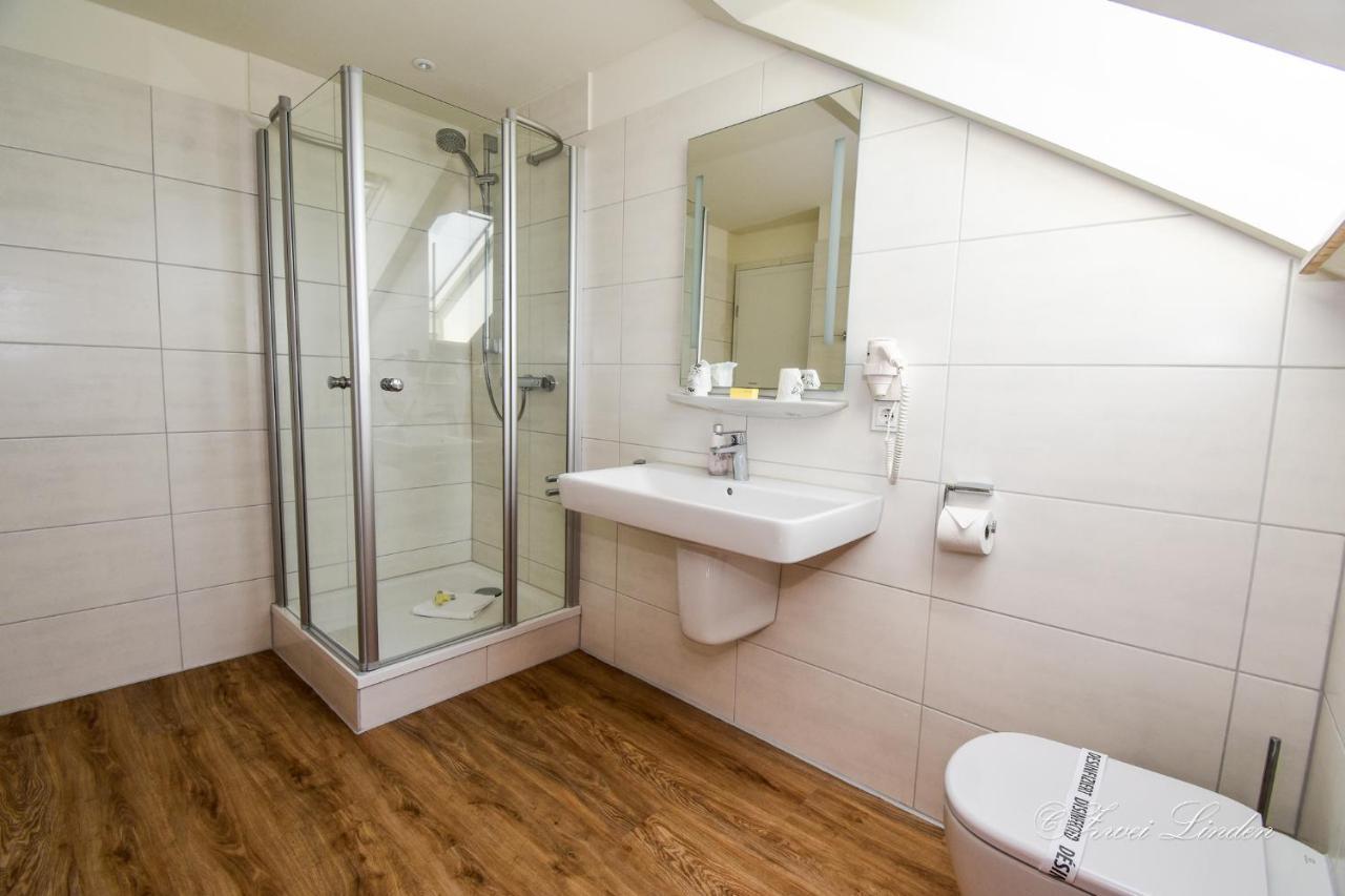 באליה Hotel Zwei Linden - Links Der Elbe - Niedersachsen מראה חיצוני תמונה