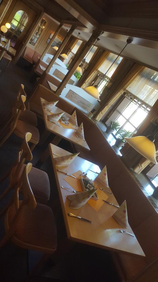באליה Hotel Zwei Linden - Links Der Elbe - Niedersachsen מראה חיצוני תמונה