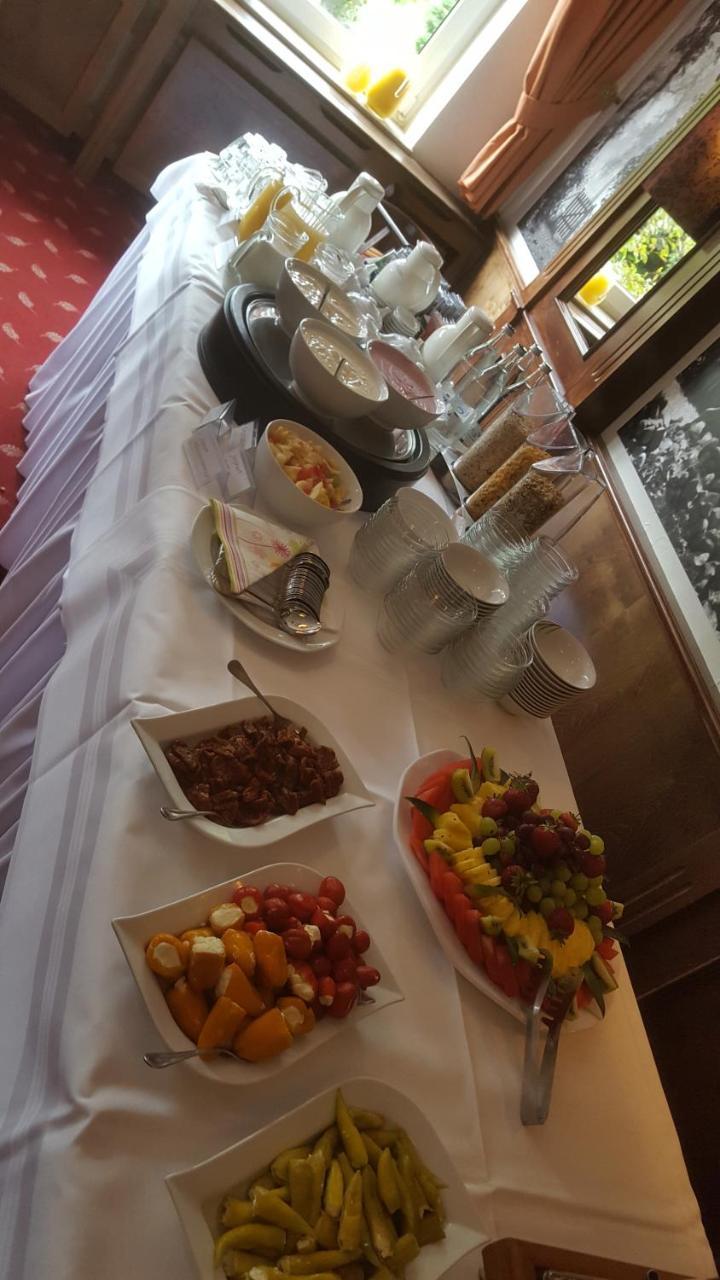 באליה Hotel Zwei Linden - Links Der Elbe - Niedersachsen מראה חיצוני תמונה